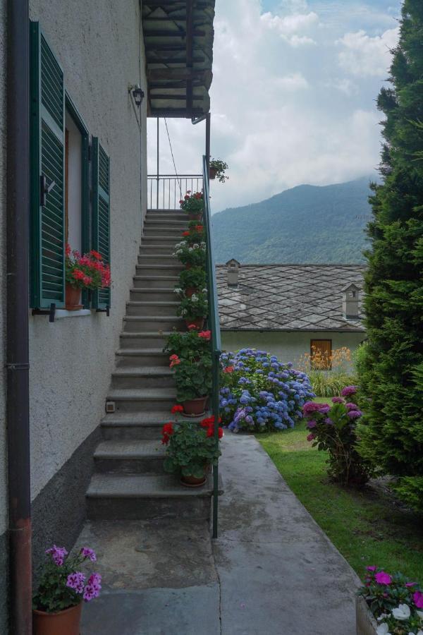 Bed & Breakfast Ai Fontana Villar Pellice Екстер'єр фото